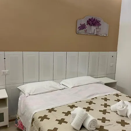 Solaris Bed & Breakfast *