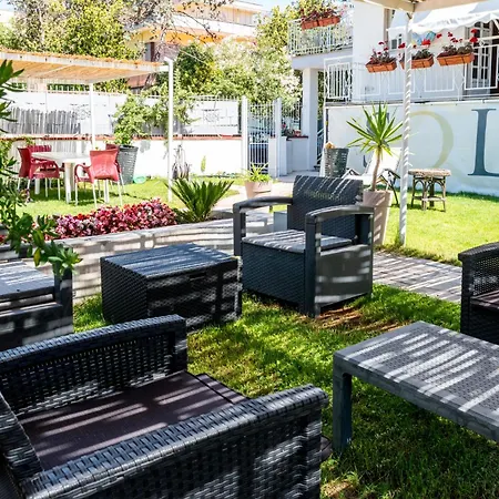 Bed & Breakfast Solaris Paestum